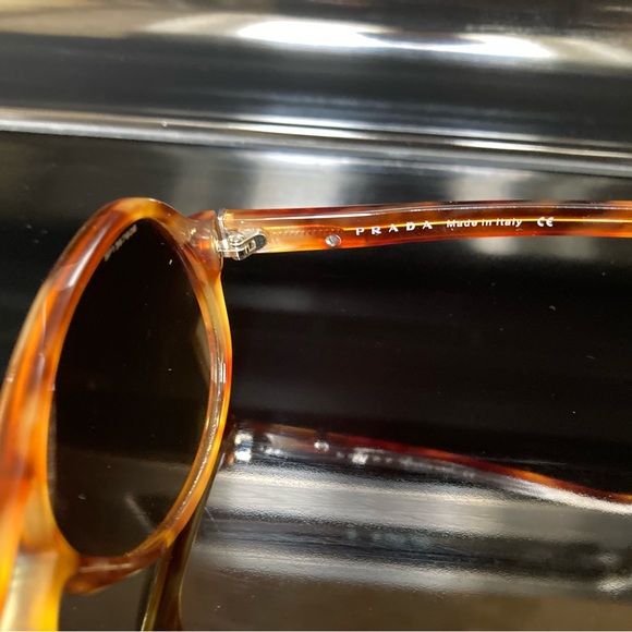 New Prada Aviator Plastic Tortoise brown Sunglasses. SPR02G 4BW-6S1 - Picture 12 of 16